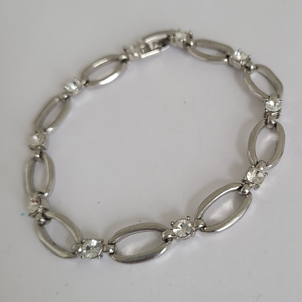 Vintage Classic Luxury Oval Circle Chain Link Silver Rhinestone Tennis Bracelet